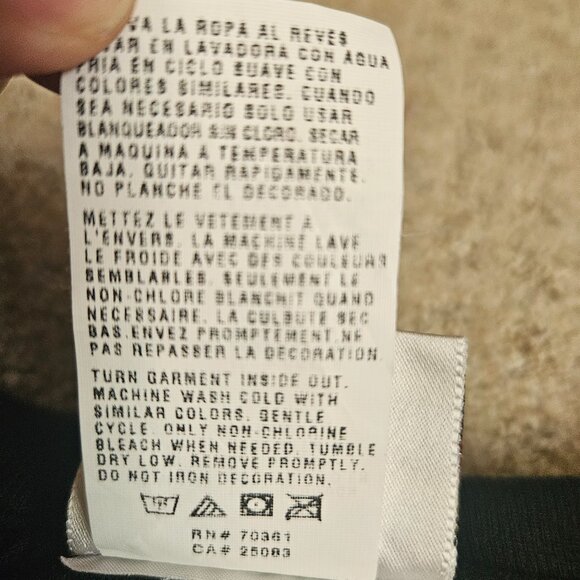 VTG Walt Disney World Long Sleeve Shirt GRUMPY'S Tough Guys SZ Large Black NWT - Picture 10 of 10